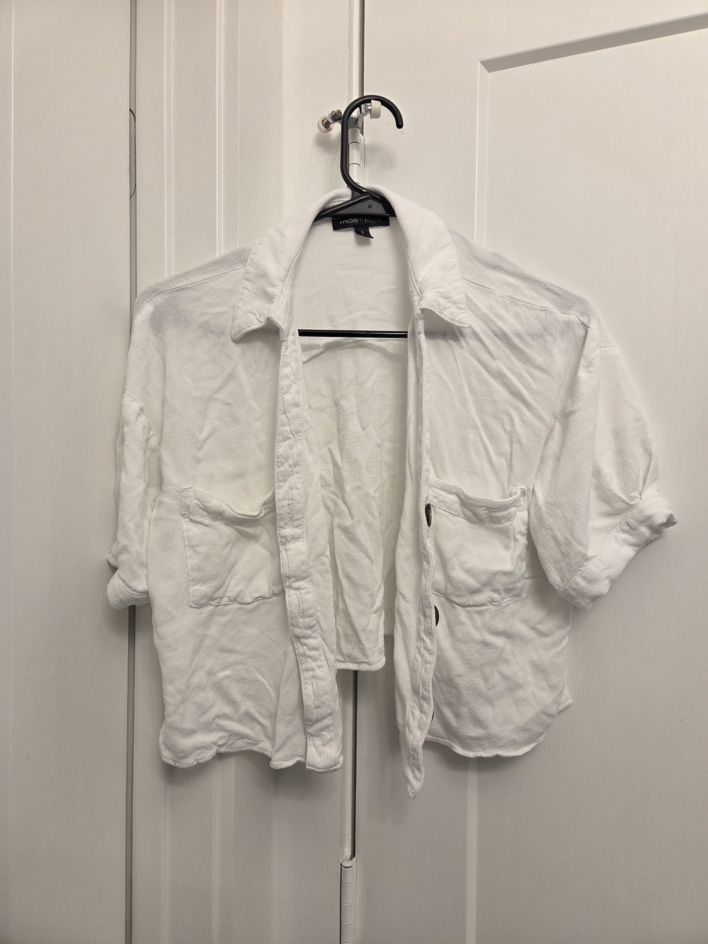 Moa Moa White Short-Sleeve Cropped Shirt